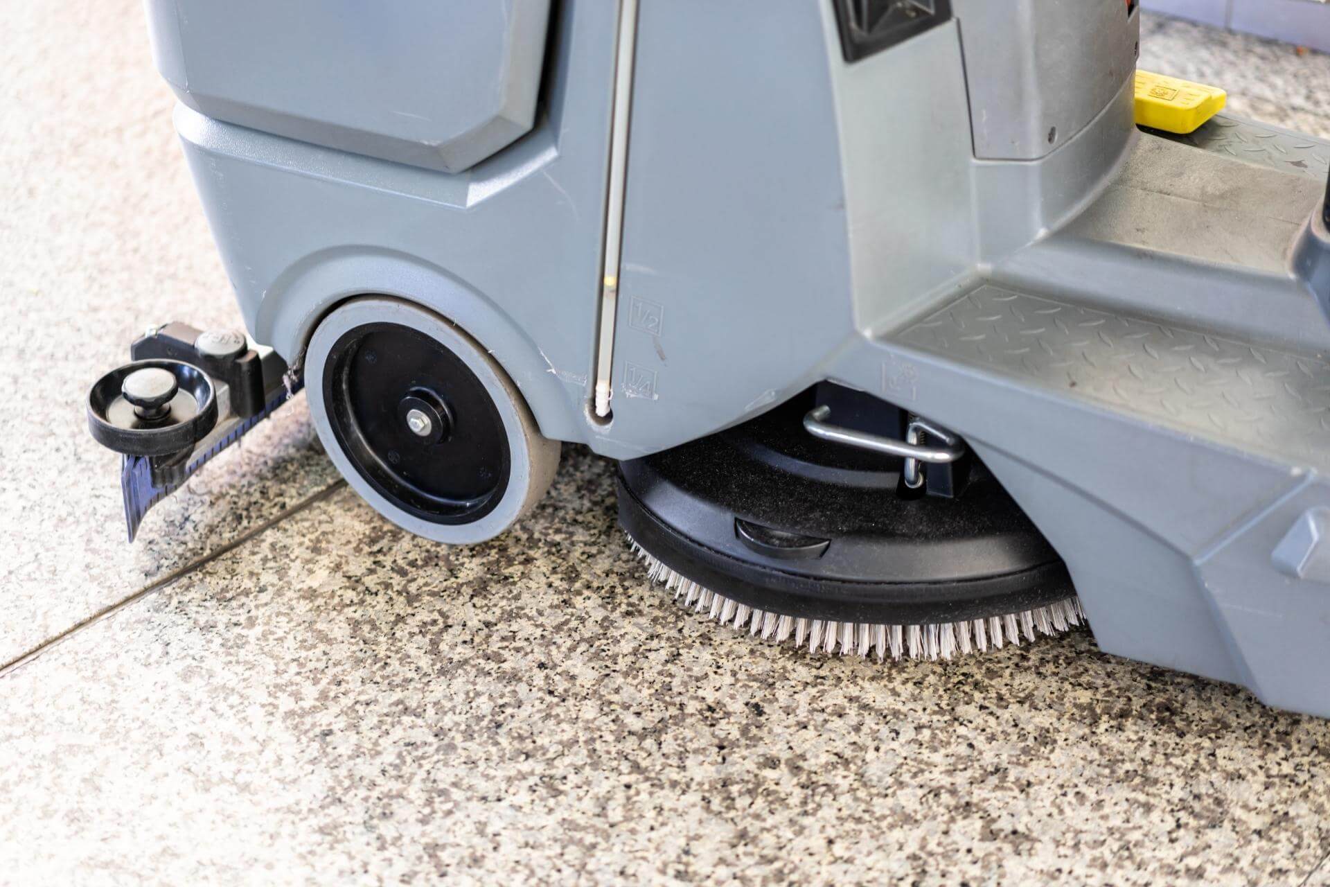 Lavapavimenti: come lavare il pavimento senza fatica 