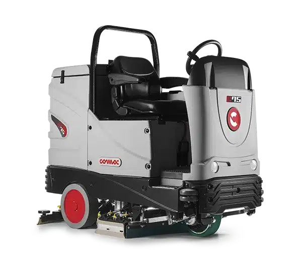 Comac C75 lavasciuga pavimenti uomo a bordo